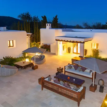Beautiful 5 Star With Stunning Views, Ibiza 1016
