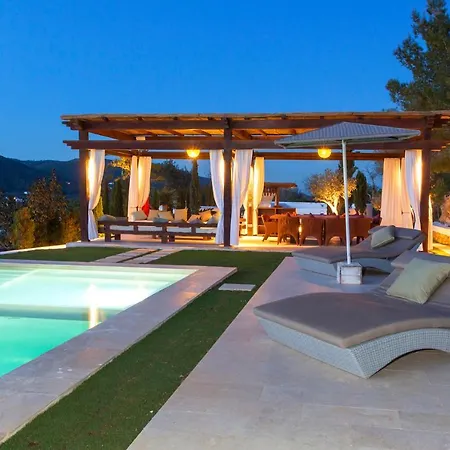 Beautiful 5 Star With Stunning Views, Ibiza 1016 Villa *