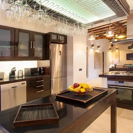 Villa Beautiful 5 Star With Stunning Views, Ibiza 1016