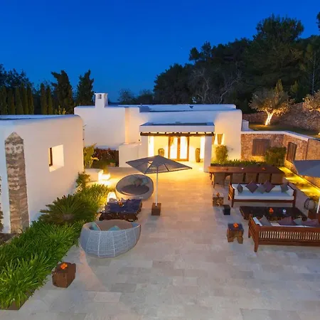 Beautiful 5 Star With Stunning Views, Ibiza 1016 *