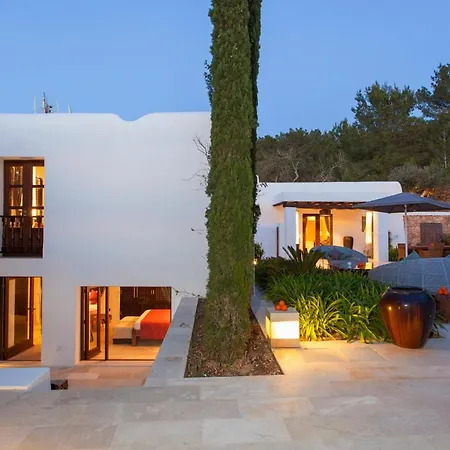 Beautiful 5 Star With Stunning Views, Ibiza 1016 * Santa Eularia des Riu