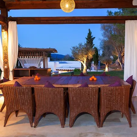 Villa Beautiful 5 Star With Stunning Views, Ibiza 1016 Santa Eularia des Riu